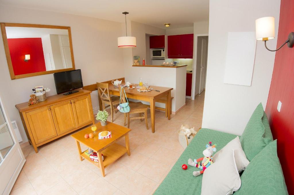 Pierre & Vacances La Residence Du Lac Monflanquin Kamer foto